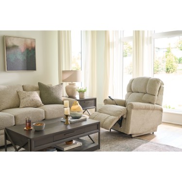 5. Pinnacle Platinum Power Lift Recliner
